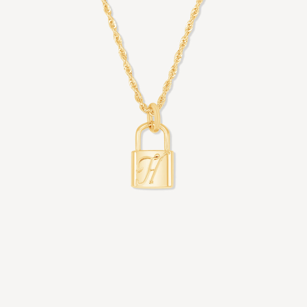 ◆GLOWNY◆ LOCK INITIAL NECKLACE GOLD GY24BJE002GD Initial Lock – Galaxia Beauty